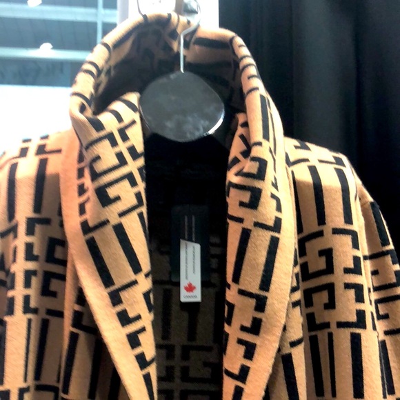 FRANK LYMAN KNIT LONG SWEATER/ JACKET - Picture 2 of 8